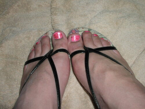 Sexy toes all ready in pink